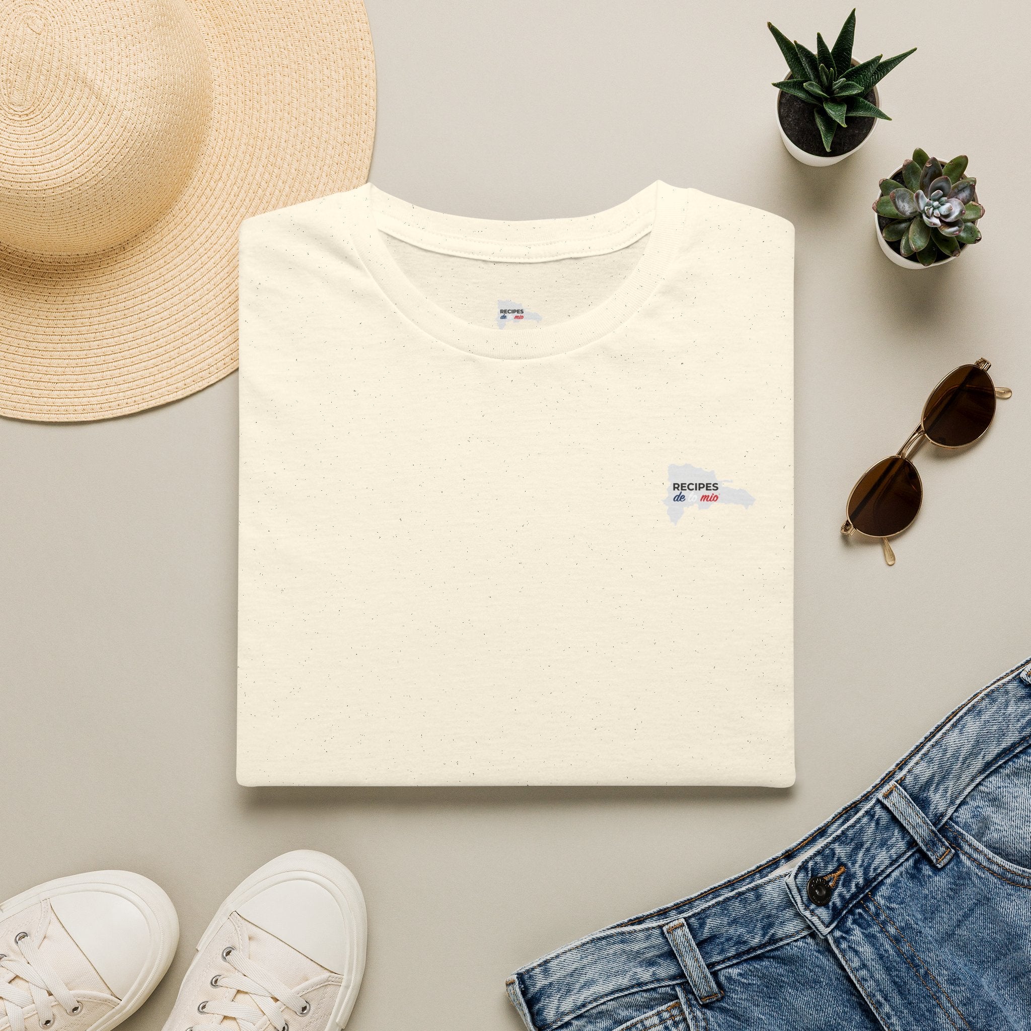 Minimalist 'Modern Home' Chest Logo T‑Shirt