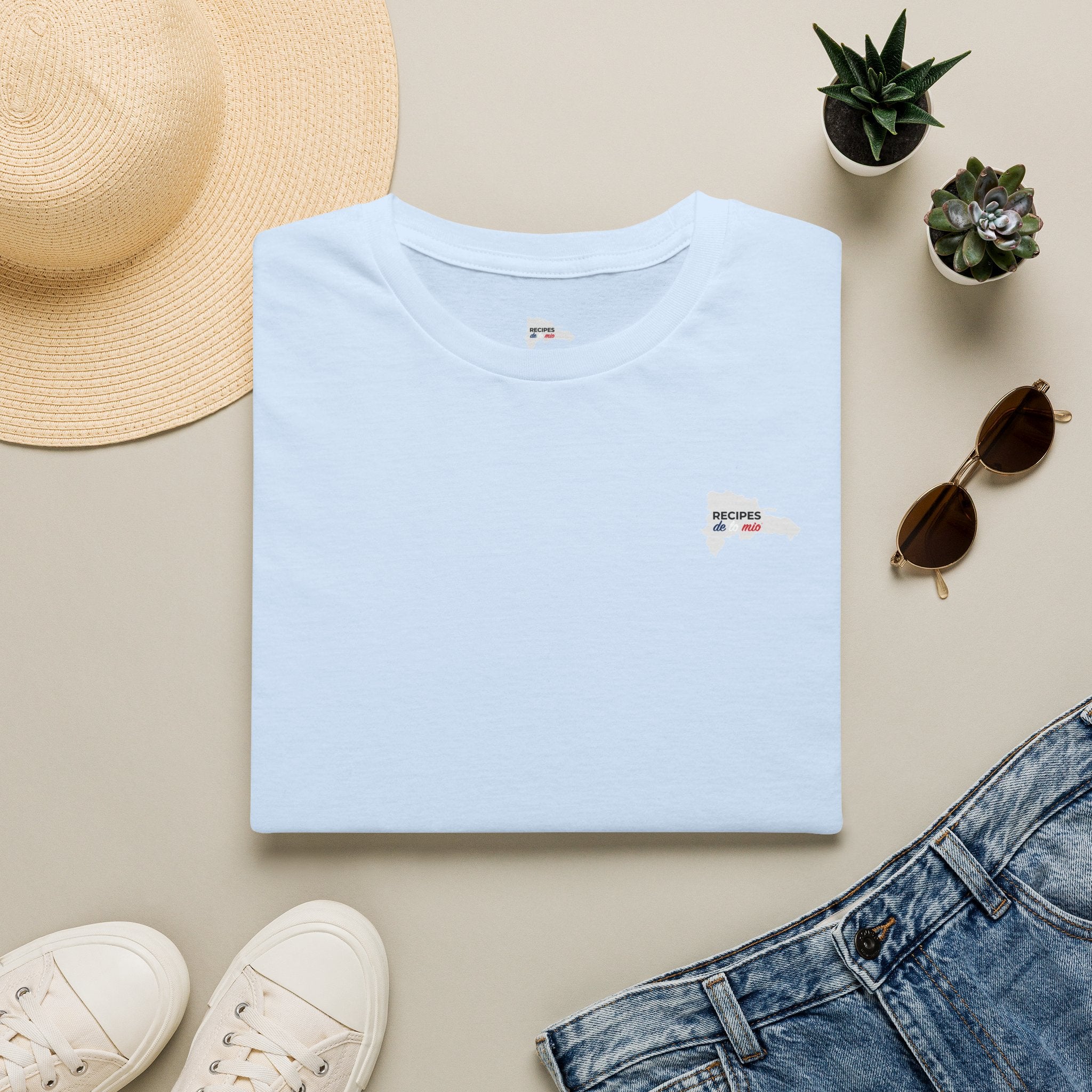 Minimalist 'Modern Home' Chest Logo T‑Shirt