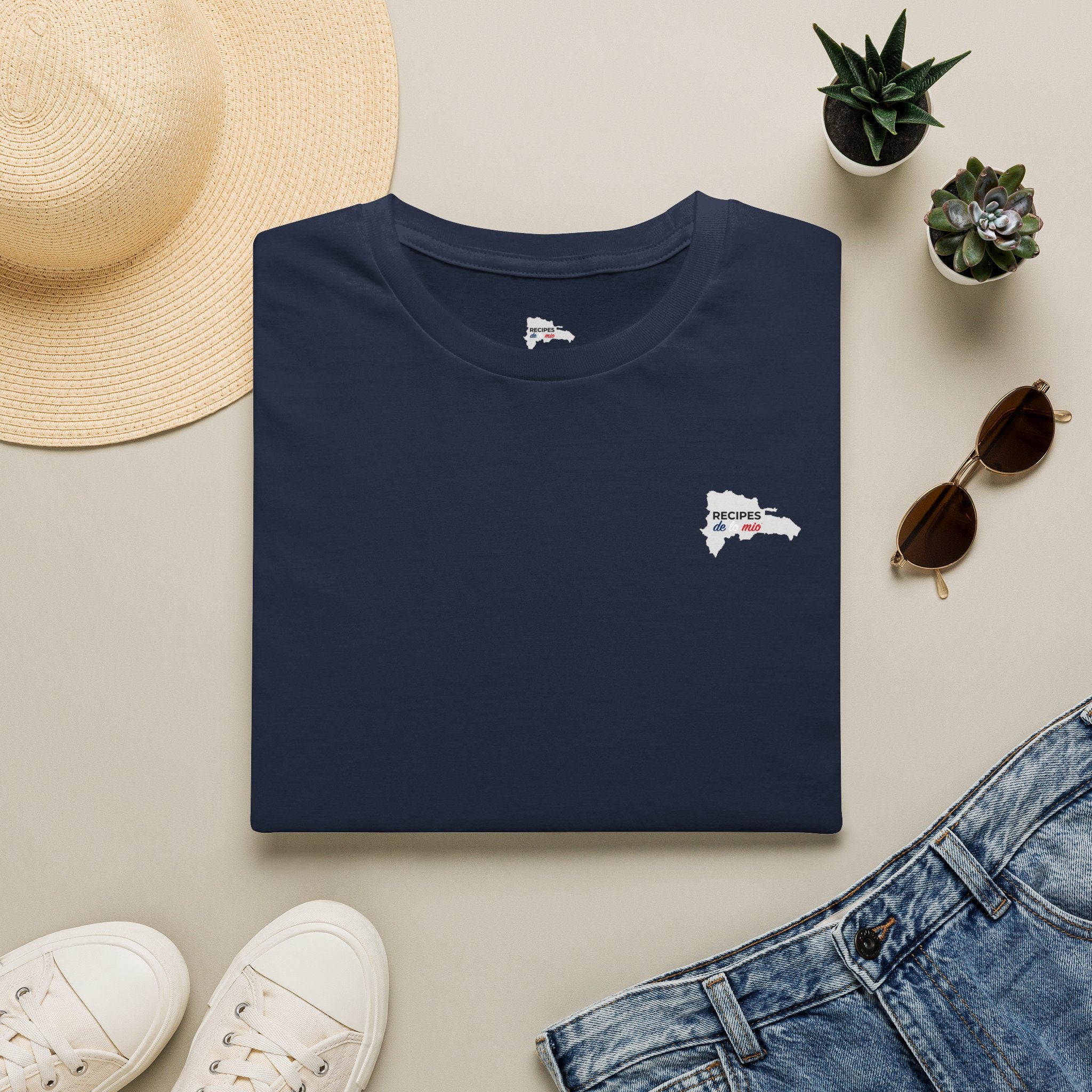 Minimalist 'Modern Home' Chest Logo T‑Shirt